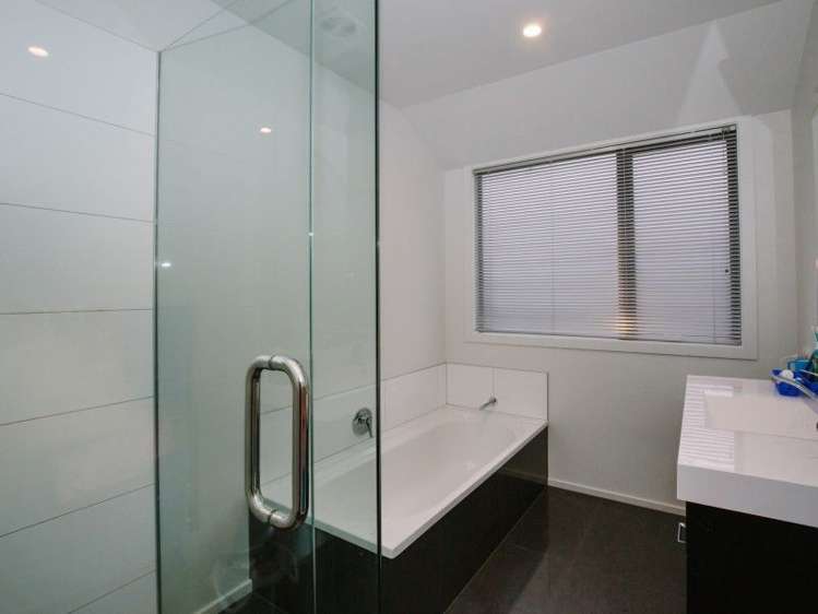 11 Centre Crescent Wanaka_7