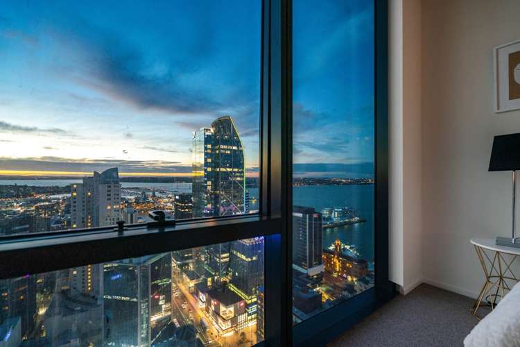 4106/10 Commerce Street_0