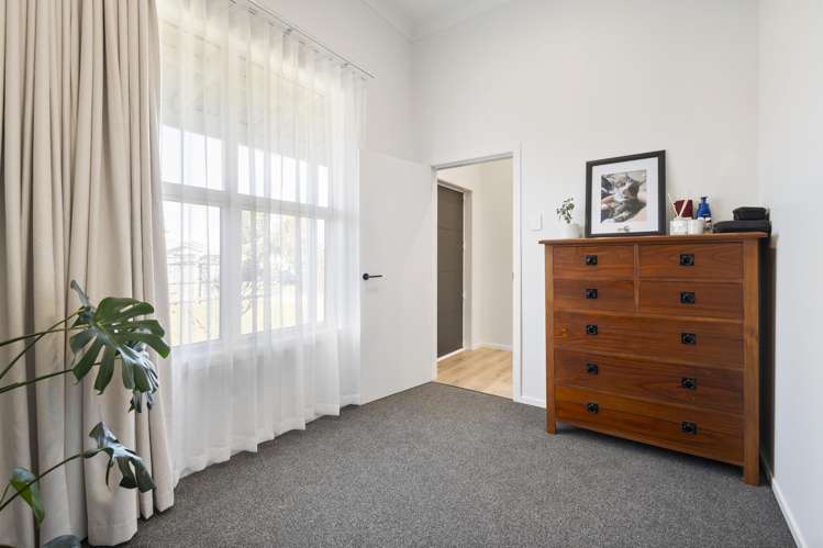 182 Kimbolton Road Feilding_12