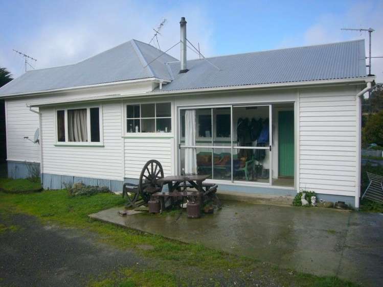 419 Spur Road Pongaroa_15