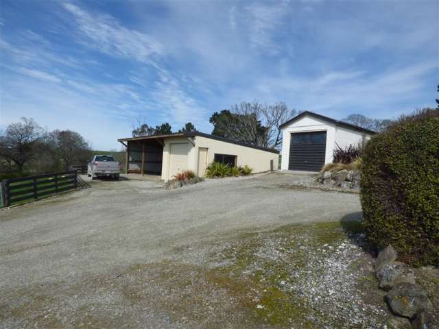 27 Dunlop Road Clinton and Surrounds_3