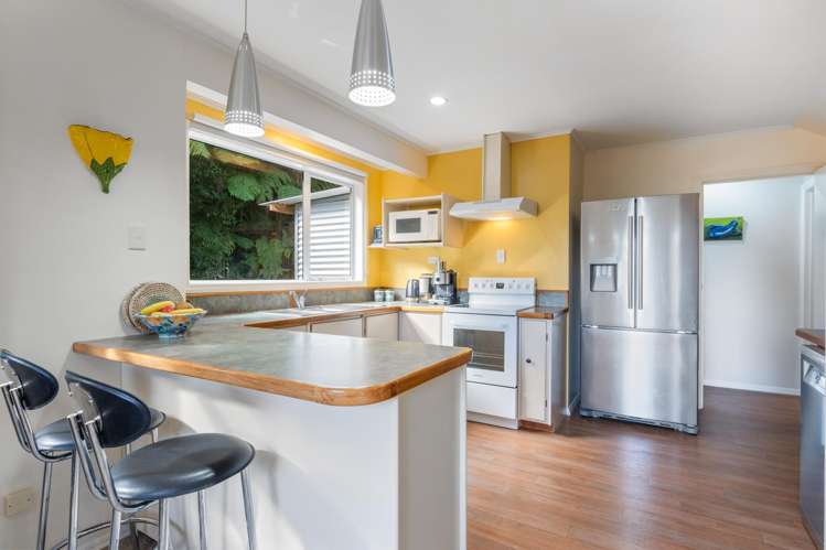 34 McCormicks Road Whatamango Bay_10