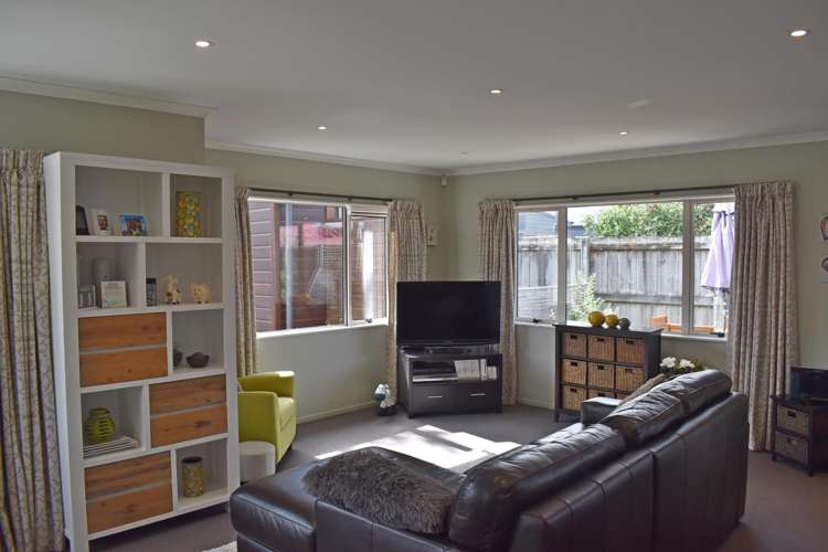 35d William Wong Place Carterton_1