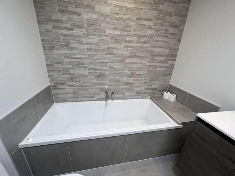 37 Walter Merton Road Hobsonville_11