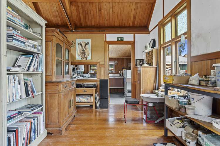 29 Pembertons Road Sefton_6