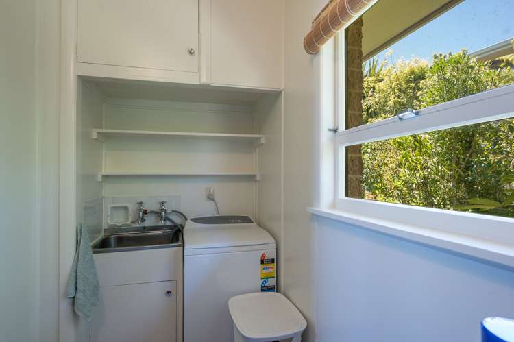 10 Allisdair Street Marybank_16