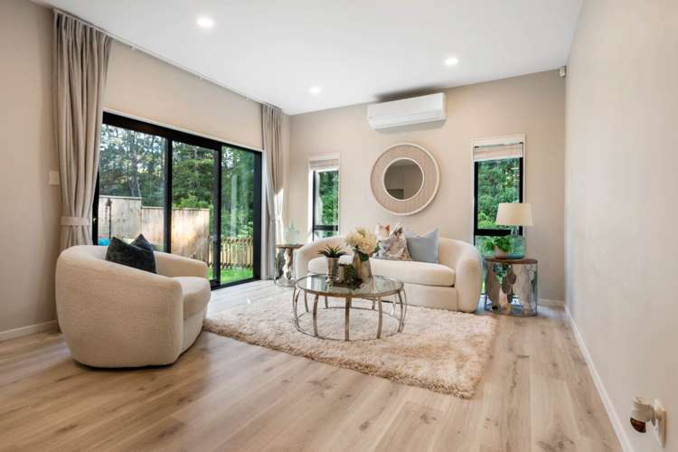 8 Tagish Way Orewa_5