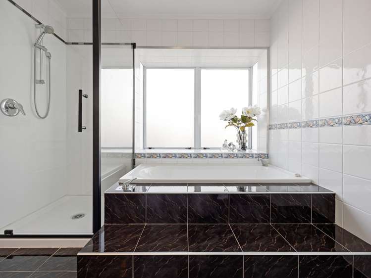 11 Houhere Place Pukete_19