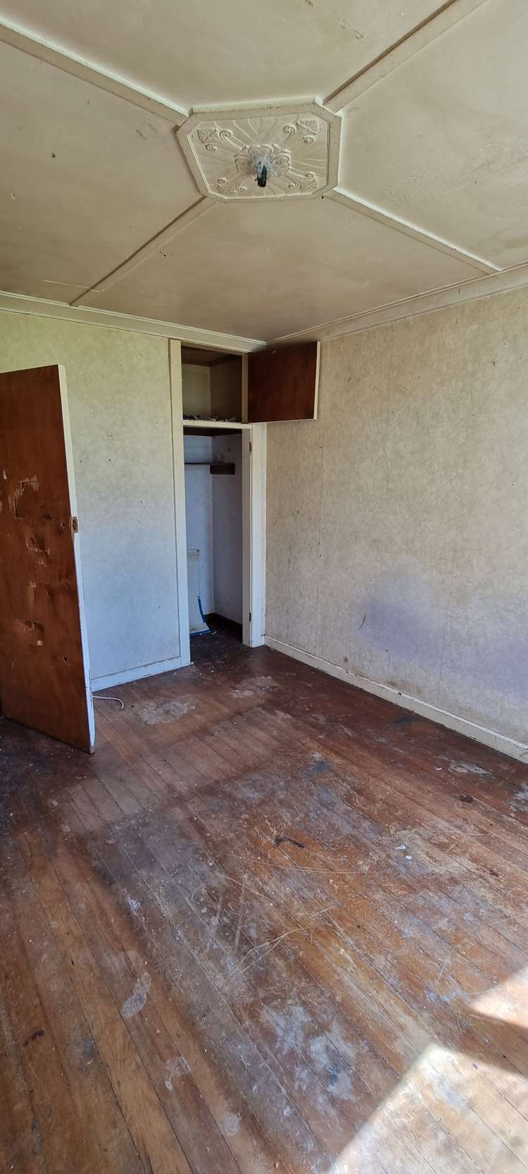 4 Ontario Street Gore Surrounds_29