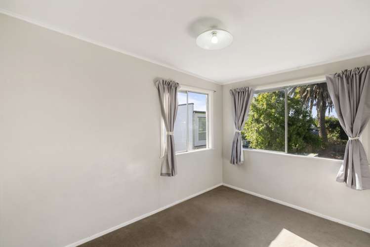 22d Riverview Road Panmure_10