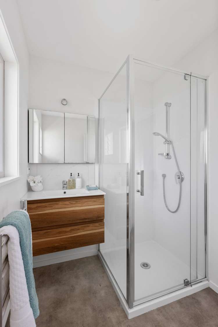 4/760 Beach Road Browns Bay_11