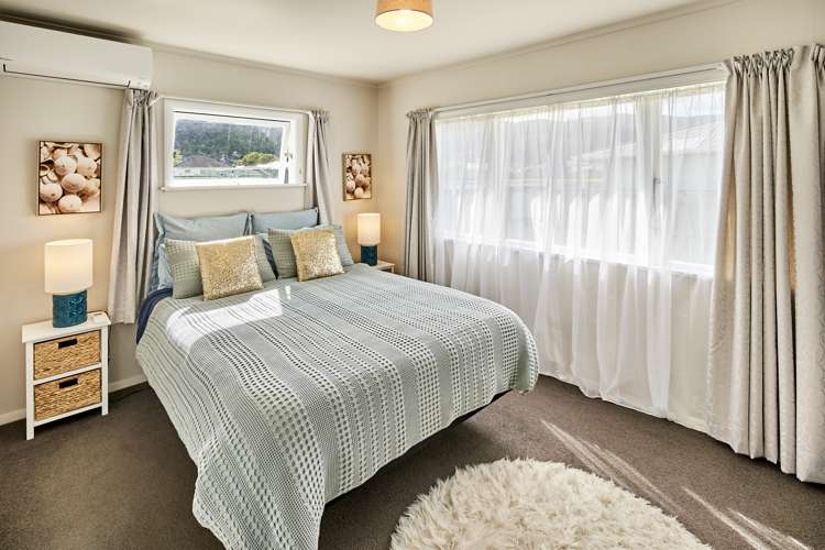 2/46 Hyde Street Wainuiomata_9