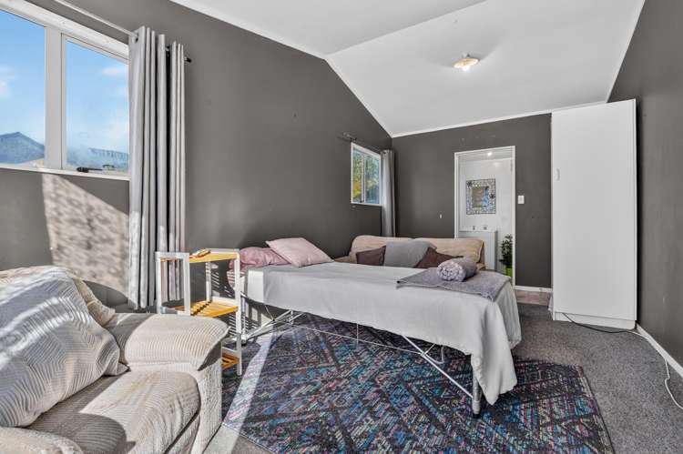 75 Heath Street Saint Andrews_17