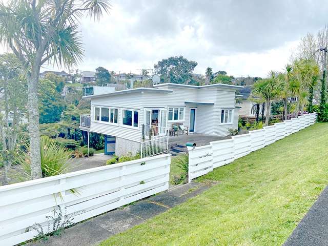 986 Beach Road Torbay_1