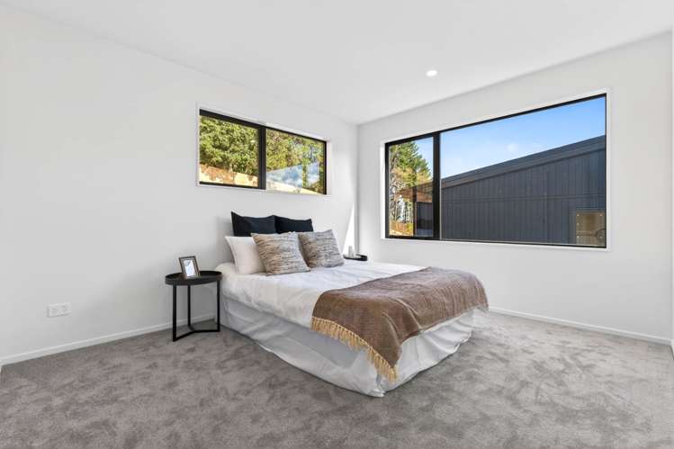 242E West Hoe Heights Orewa_13