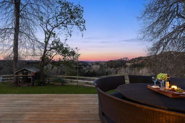 Vendors relocating - MUST BE SOLD!