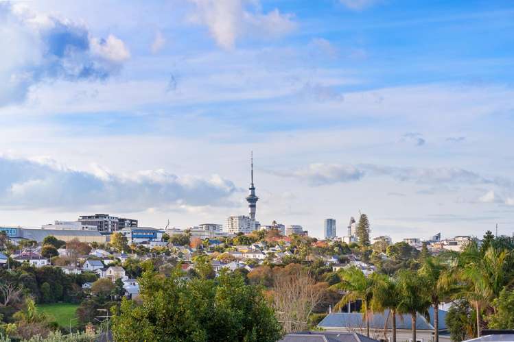 35 First Avenue Kingsland_14