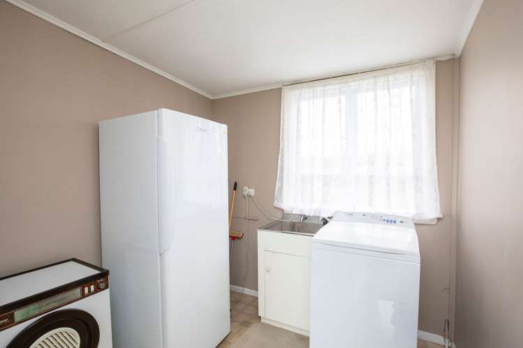 32 Harborough Street Watlington_18