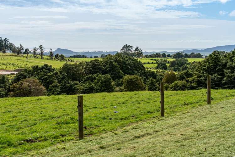 75 Kohinui Road Parua Bay_32