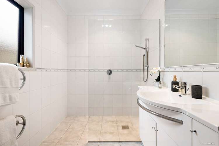 15 Lough Bourne Drive Pukekohe_18