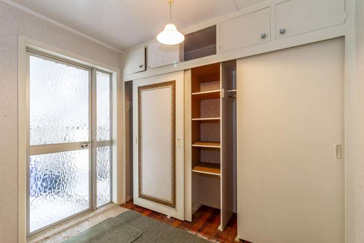 4 Brown Street Taradale_11