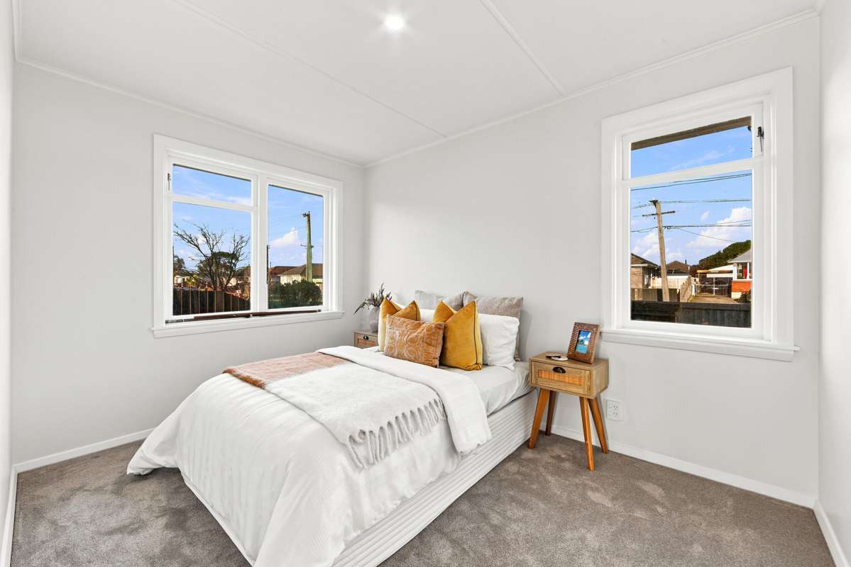 35 Eureka Street_3