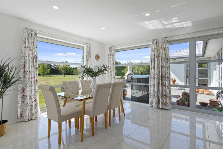 2/521 Mclaughlins Road Darfield_6