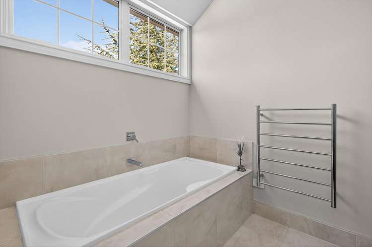 102 Aronui Road Alexandra_18