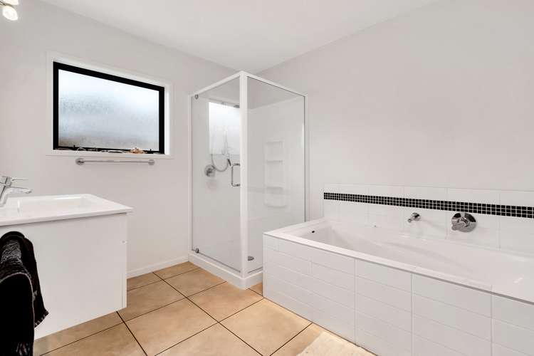 16 Conniston Way Pyes Pa_15