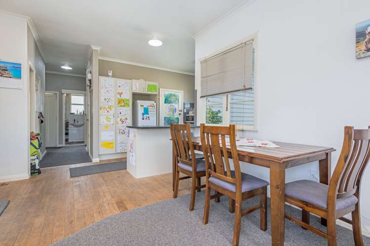 24 Huia Street Pahiatua_8