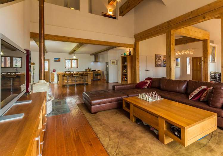 10 Sandys Lane Albert Town_7