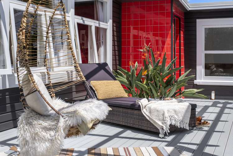 16 Mahoe Street Otaki Beach_16