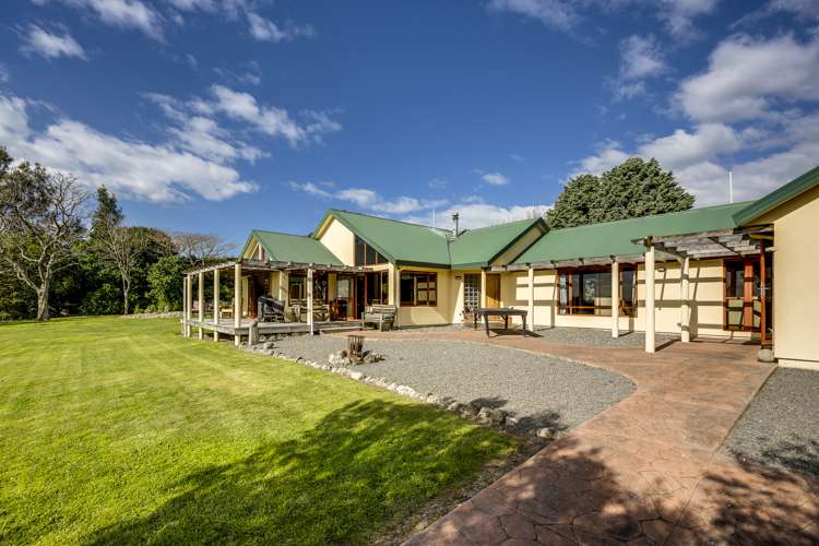 42 Raymond Road Haumoana_5