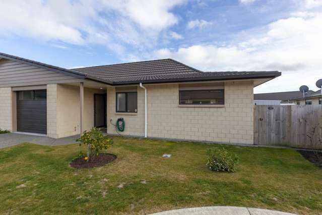 33/3 Georgia Grove Paraparaumu_1