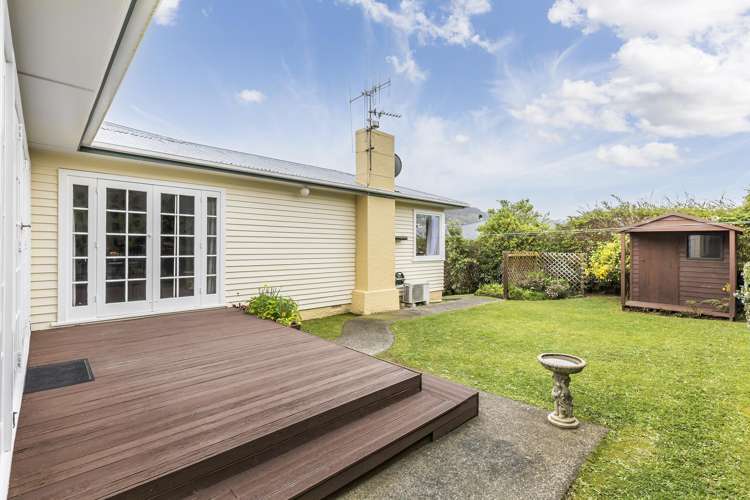 63 Redwood Avenue Tawa_22