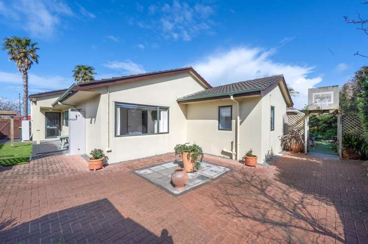 124 Golfland Drive Golflands_17