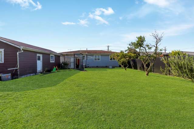 82 Grove Road Papakura_4