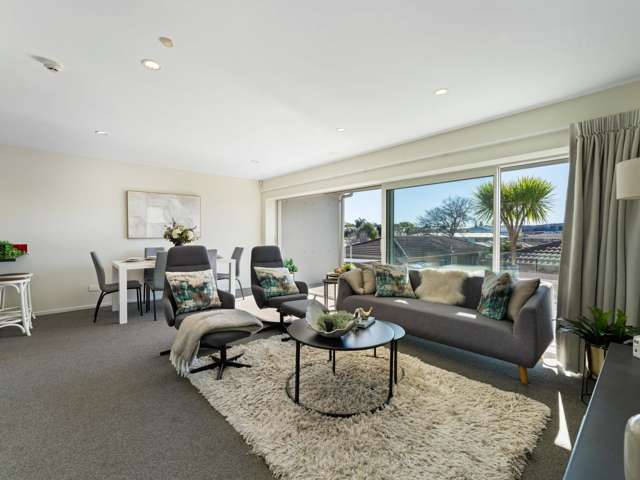 2/23 Wellington Street Papakura_3