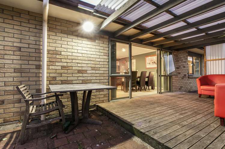 37 Ironstone Place Randwick Park_12