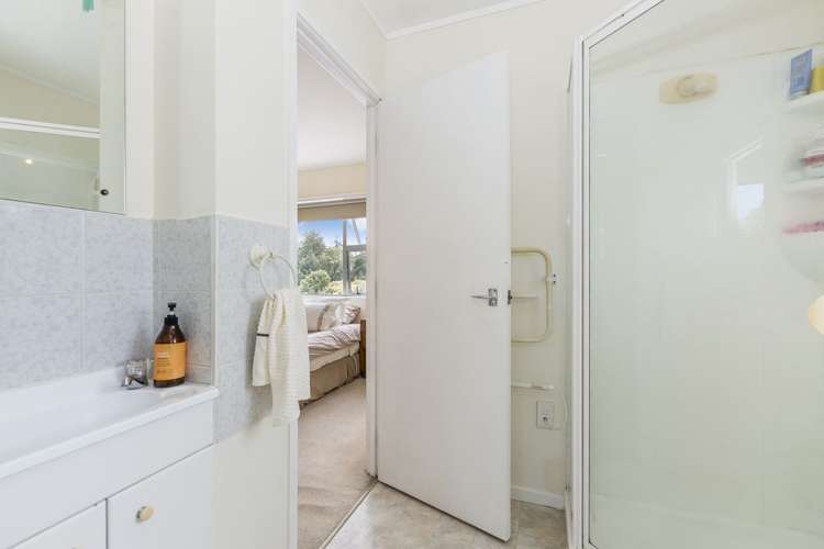 47 Hellyers Street Birkdale_13