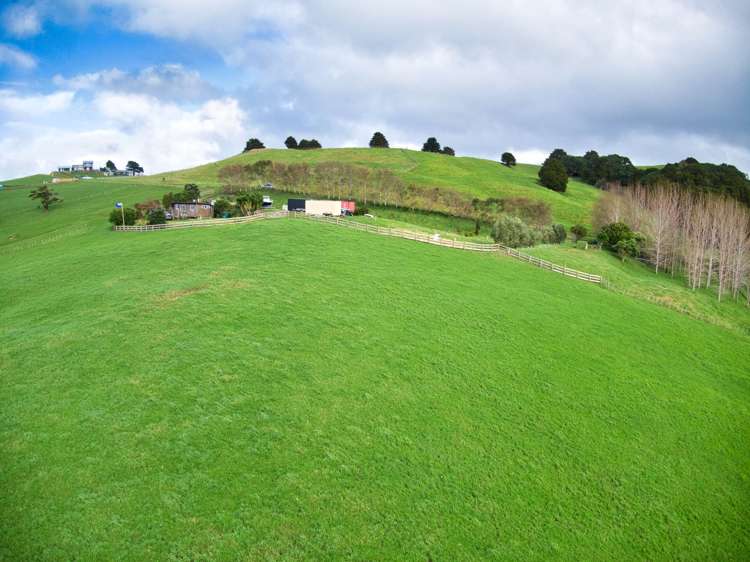 77 Vista Lane Kaiwaka_23