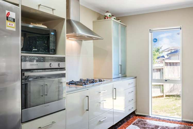 29 Seresin Crescent Flat Bush_18