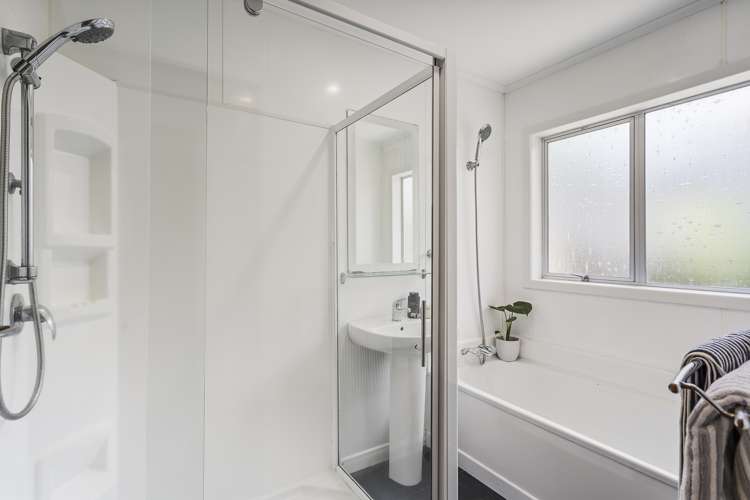 217 Rangatira Road Beach Haven_10