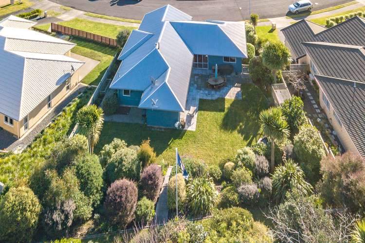 16 Lithgow Drive Otamatea_5