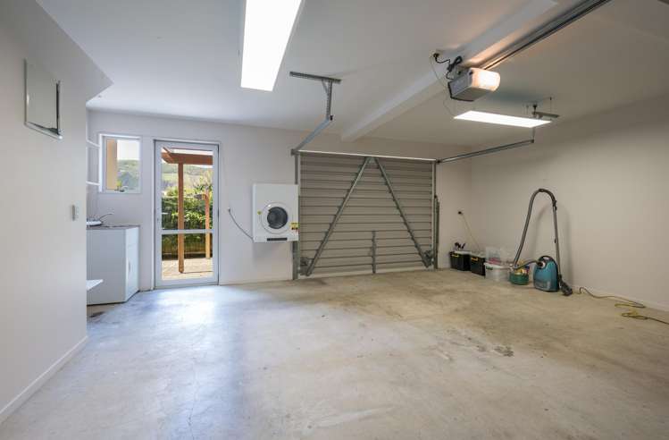 5 Monro Way The Wood_14