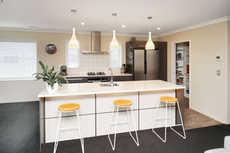 74 Hungerford Drive Rolleston_1