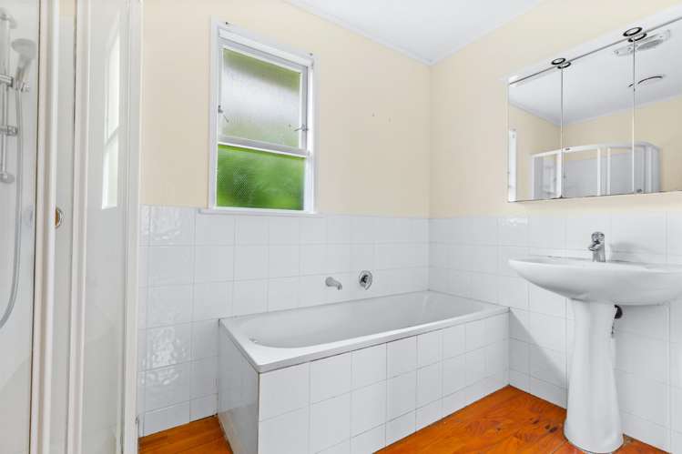 1/26 Jellicoe Road Murrays Bay_9