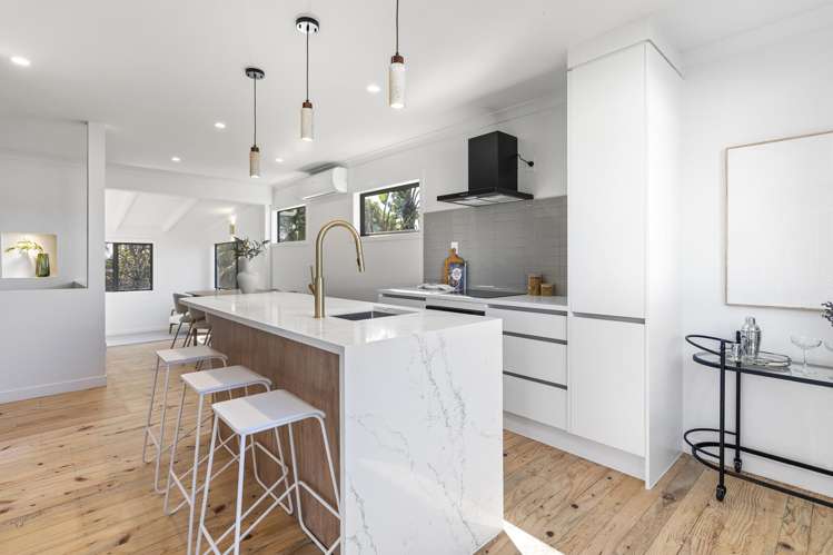 583 East Coast Road_2