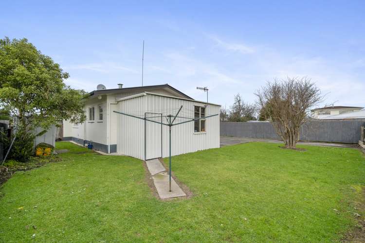 3/145 College Street Awapuni_13