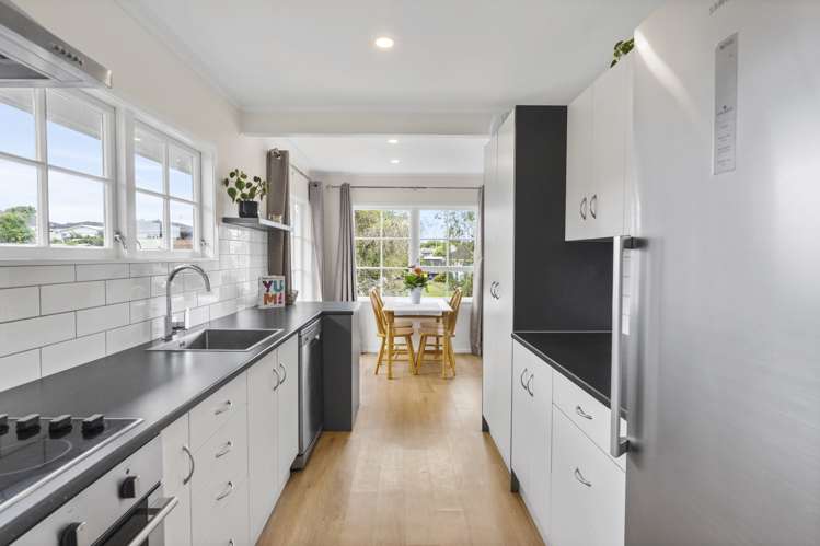 31 Moncrieff Avenue Clendon Park_3